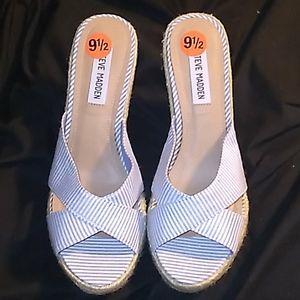 Steve Madden wedges